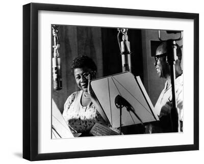Ella Fitzgerald, American Jazz Singer with Louis Armstrong, Jazz Trumpet Player - Black Framed Art Print Wall Art, 16x12