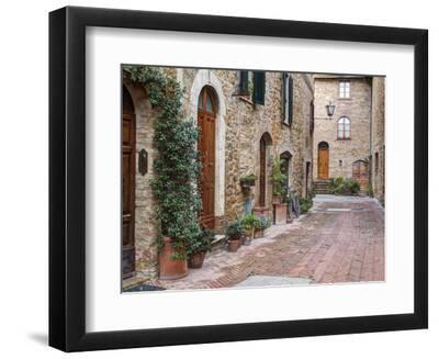 Europe, Italy, Tuscany, Pienza. Street Along the Town of Pienza - Black Framed Art Print Wall Art, 12x9