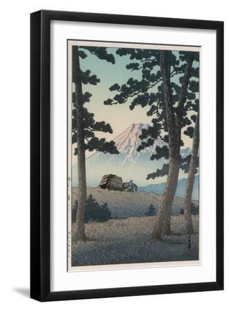Mount Fuji Seen from Tagonoura in the Evening - Black Framed Art Print Wall Art, 12x18