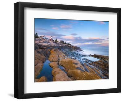 Pemaquid Point Lighthouse, Pemaquid Peninsula, Maine, New England, USA, North America - Black Framed Art Print Wall Art, 12x9