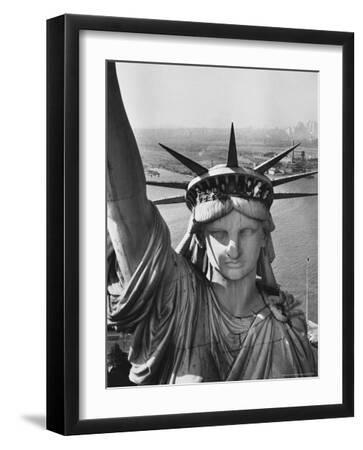 Sightseers Hanging Out Windows in Crown of Statue of Liberty with NJ Shore in the Background - Black Framed Art Print Wall Art, 12x16