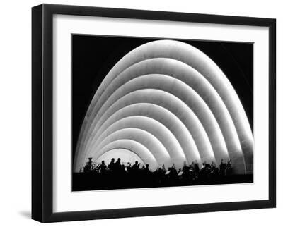 The Stage and Shell of the Hollywood Bowl Was Built in 1929 - Black Framed Art Print Wall Art, 16x12